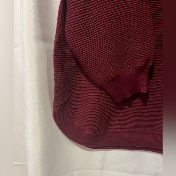 Cyrus cranberry sweater size 1X - Picture 5 of 5